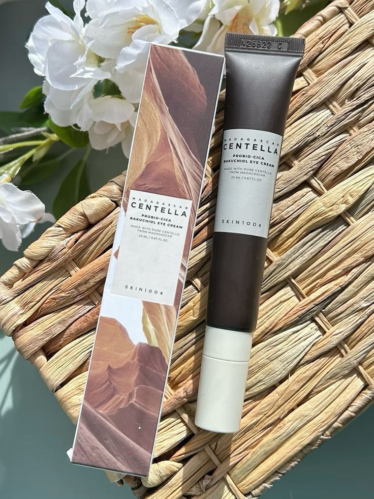 SKIN1004 – Madagascar Centella Probio - Cica Bakuchiol Eye Cream – GlowNéa